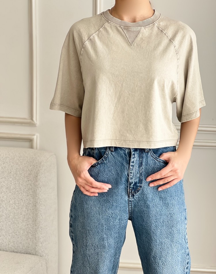 تيشرت کراپ سوپر نخي sinsay