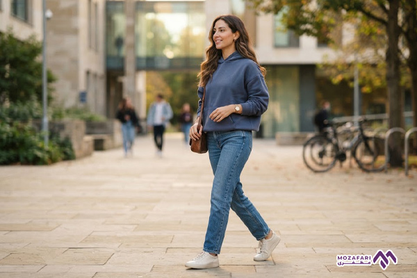 هودی با شلوار جین